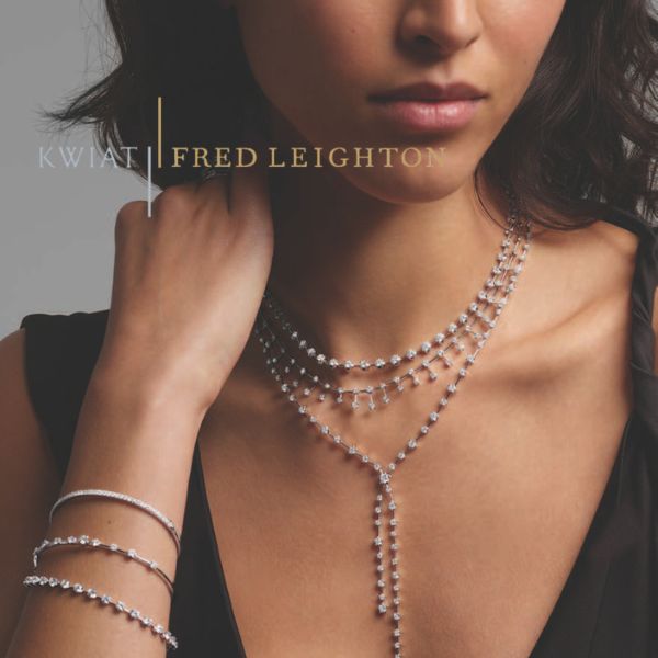 Dinh Van Trunk Show